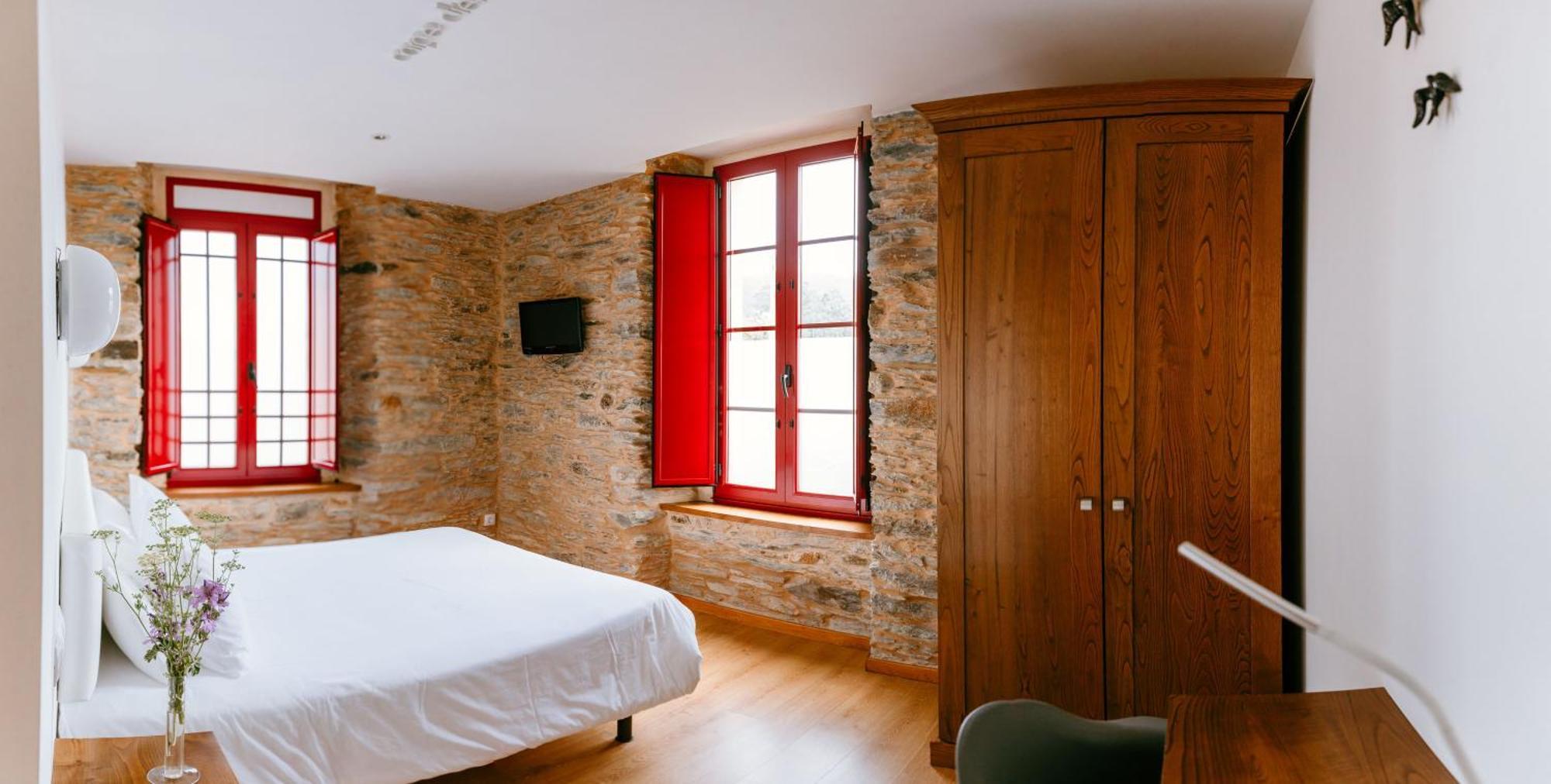 Hotel El Castano Dormilon Санта-Марта-де-Ортигейра Экстерьер фото