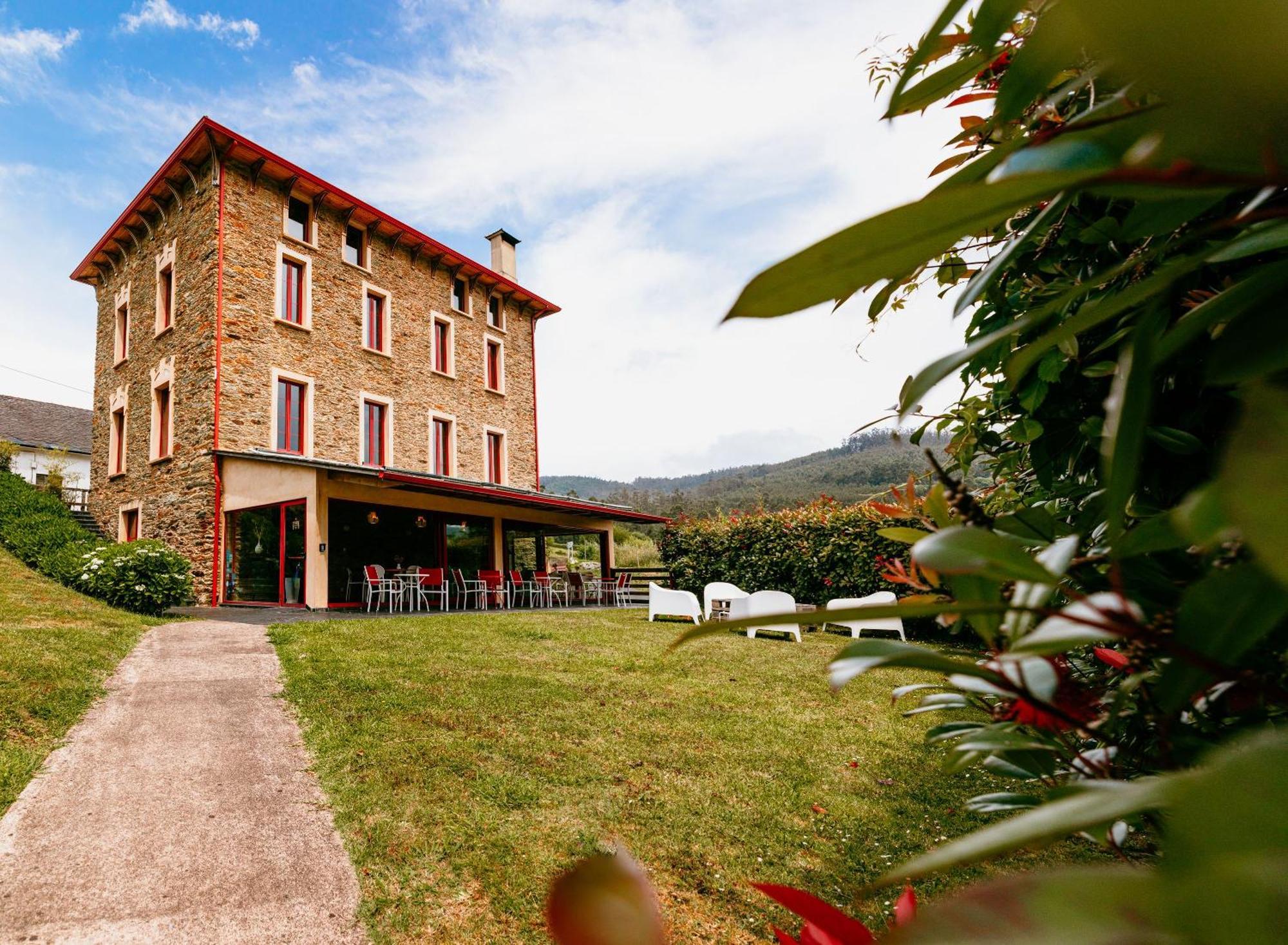Hotel El Castano Dormilon Санта-Марта-де-Ортигейра Экстерьер фото